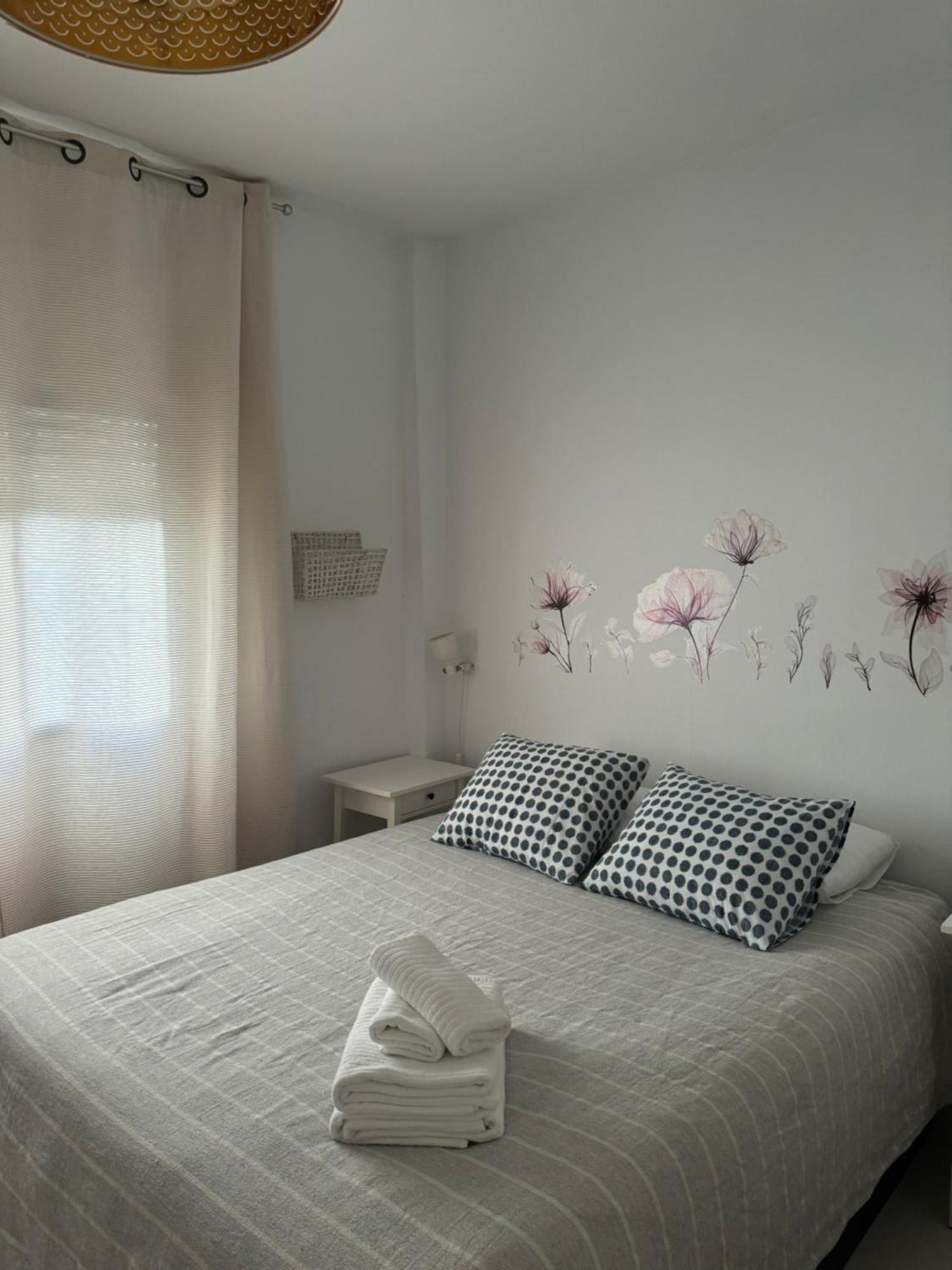 Son De Mar 1 Apartment Bolonia Ngoại thất bức ảnh